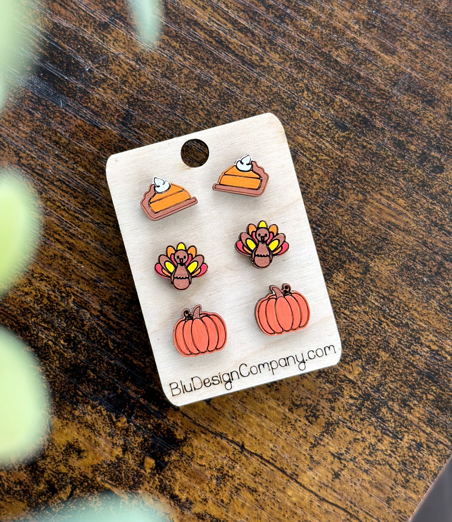 Thanksgiving Wood Painted Stud Set