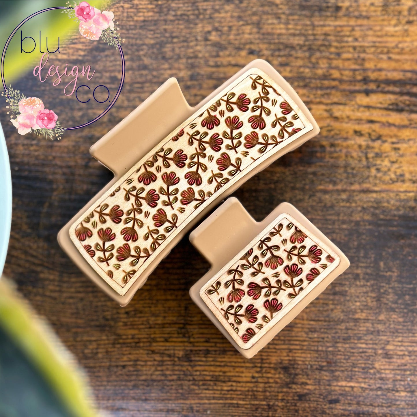 Floral Branch Engraved Claw Hair Clip