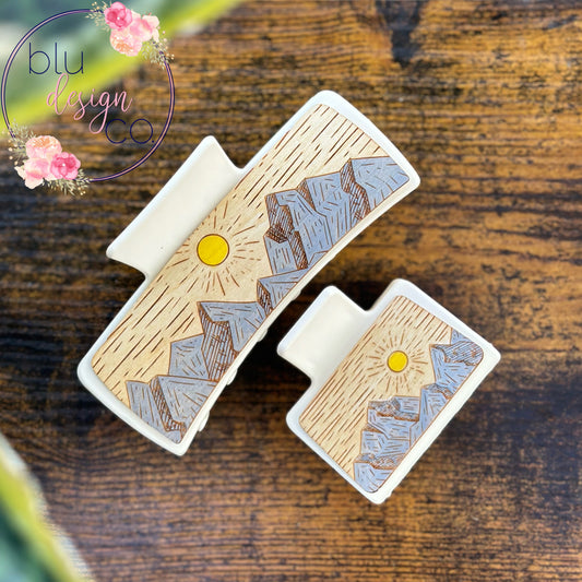 Mountain Engraved Claw Hair Clip