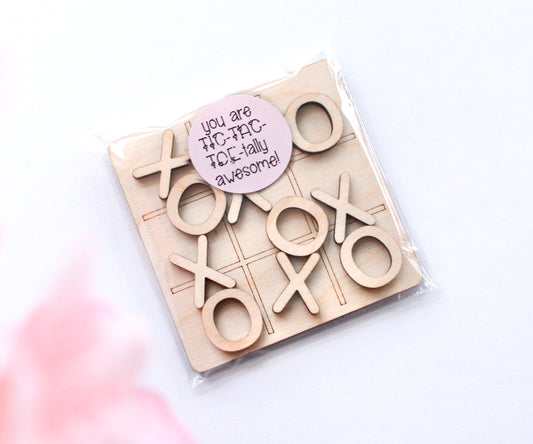 Wood Tic-Tac-Toe Valentine's Packs
