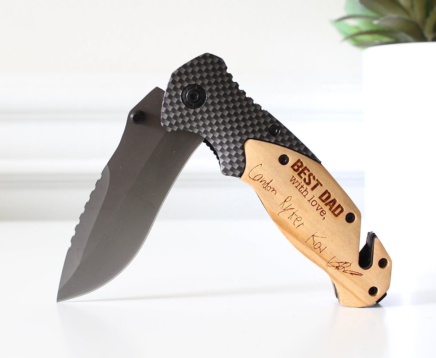 Custom Engraved Pocket Knife