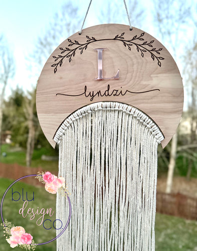 Personalized Crescent Vine Bow Holder