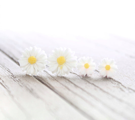 White Daisy Earrings
